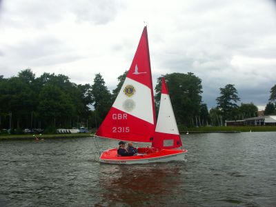 Sailability dinghy at Frensham Pond
